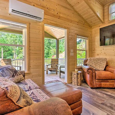 Quaint Mtn Cabin Tiny Living Near Big Adventure Brevard Esterno foto