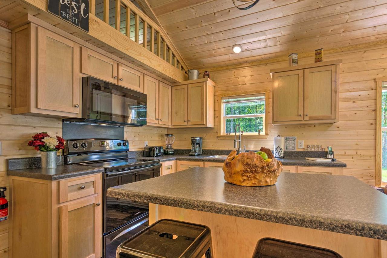 Quaint Mtn Cabin Tiny Living Near Big Adventure Brevard Esterno foto